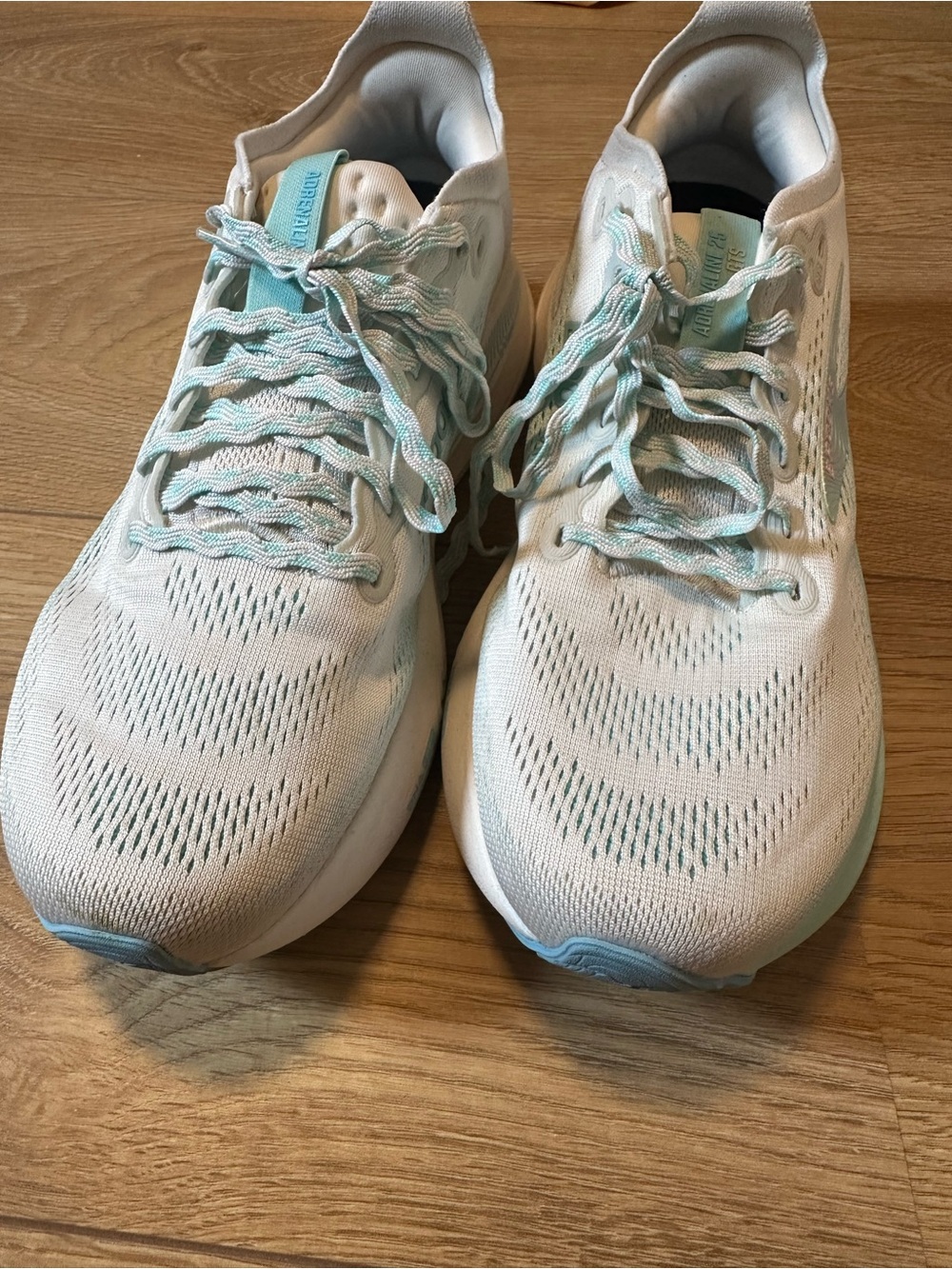 Women’s Brooks Adrenaline GTS 25 white/sea/aqua running shoes - Picture 3 of 5